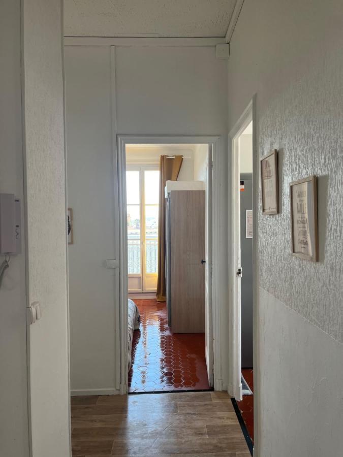 Appartement Hyeres - Centre Ville 3 Chambres 6 Personnes 4Eme Etage Escalier - Sebastien Claire 외부 사진