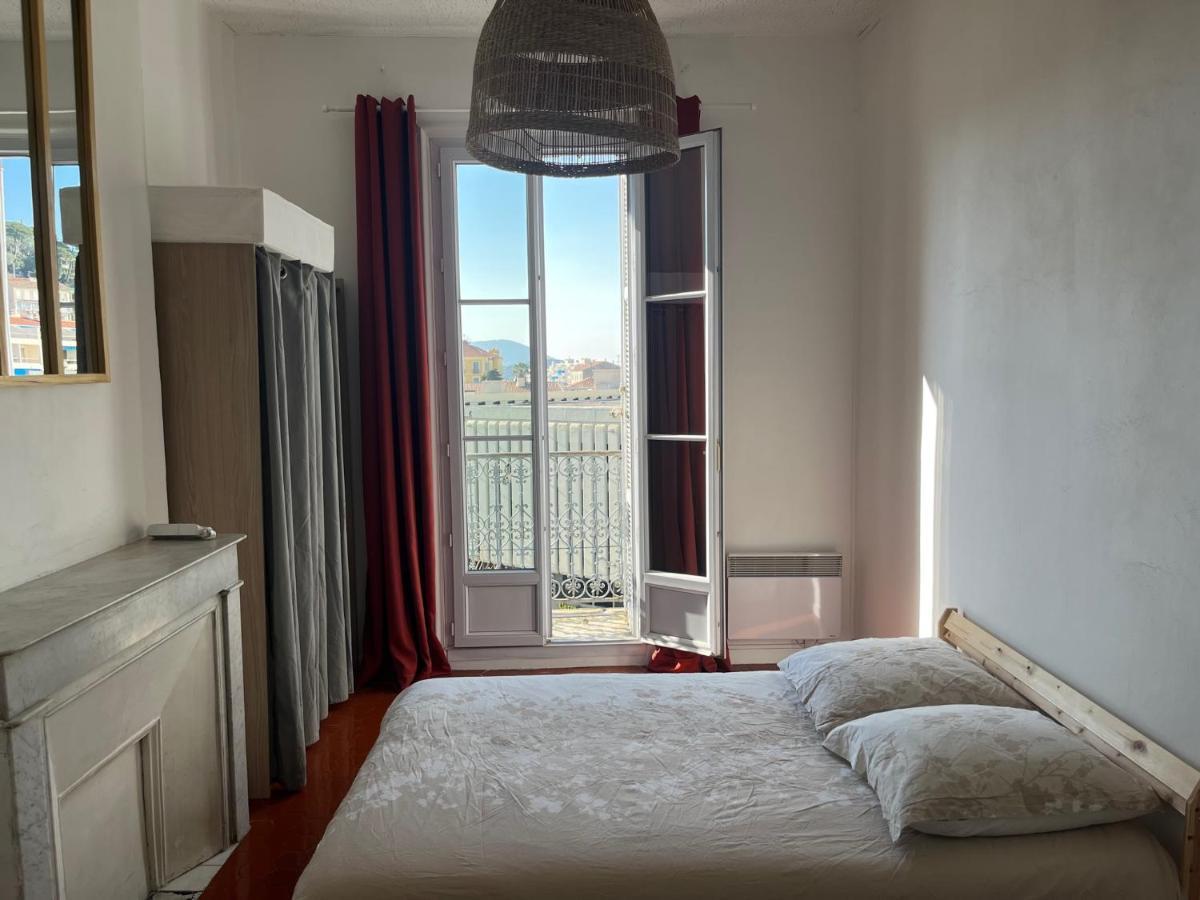 Appartement Hyeres - Centre Ville 3 Chambres 6 Personnes 4Eme Etage Escalier - Sebastien Claire 외부 사진