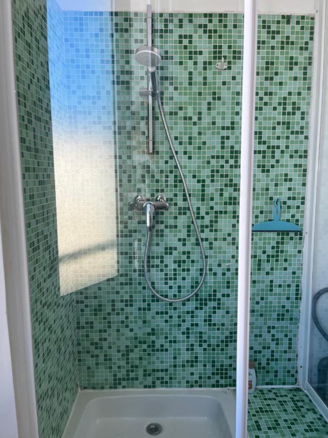 Appartement Hyeres - Centre Ville 3 Chambres 6 Personnes 4Eme Etage Escalier - Sebastien Claire 외부 사진